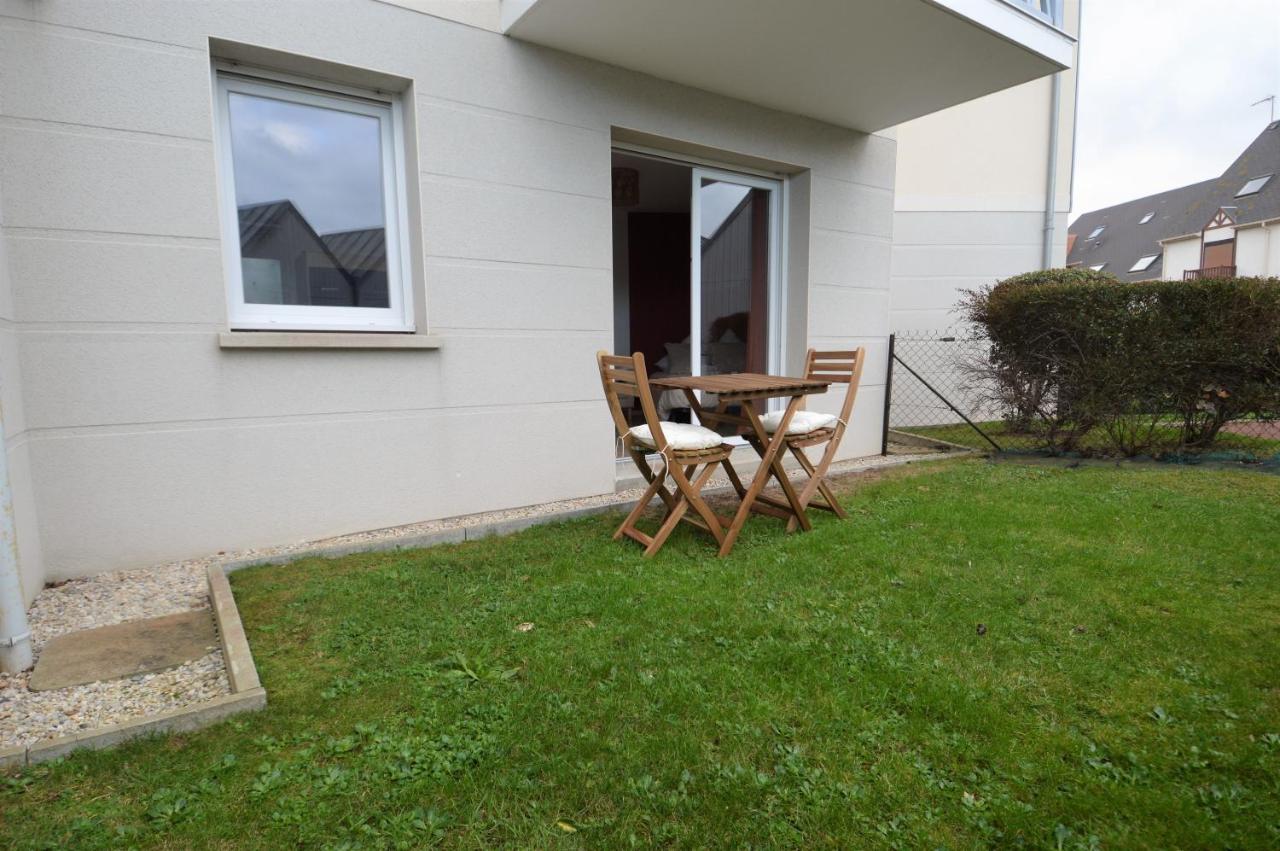 Jardin - A 50M De La Plage - Wifi - Parking Курсел-сюр-Мер Екстериор снимка